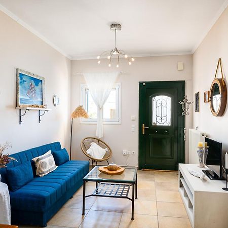 Seaside Ipsos Apartment By Konnect מראה חיצוני תמונה